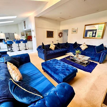 Penderi House Usk With Cymru Holidays Bagian luar foto