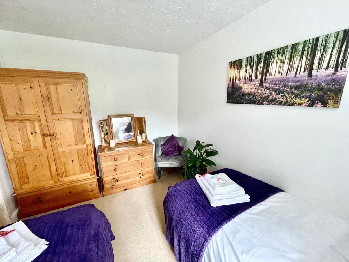 Penderi House Usk With Cymru Holidays Bagian luar foto